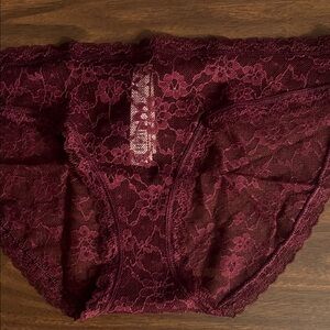NWT Victoria’s Secret Elegant Lace Burgundy Panties